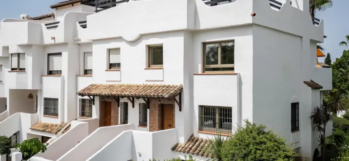 Venta de casa pareada en Marbella 3
