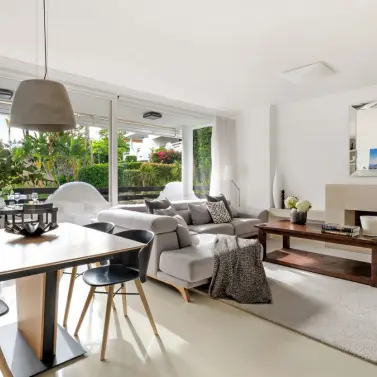 Venta de casa pareada en Marbella