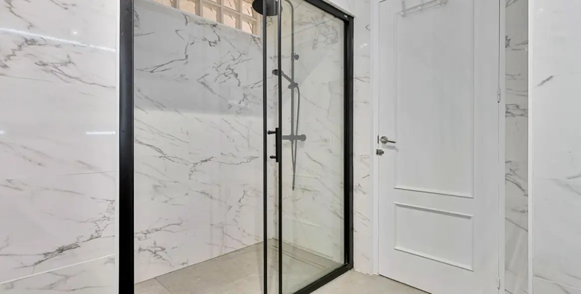 Venta de casa pareada en Ojén 16