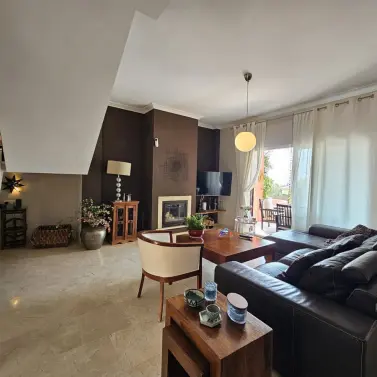 Venta de villa independiente en Pinares de San Antón