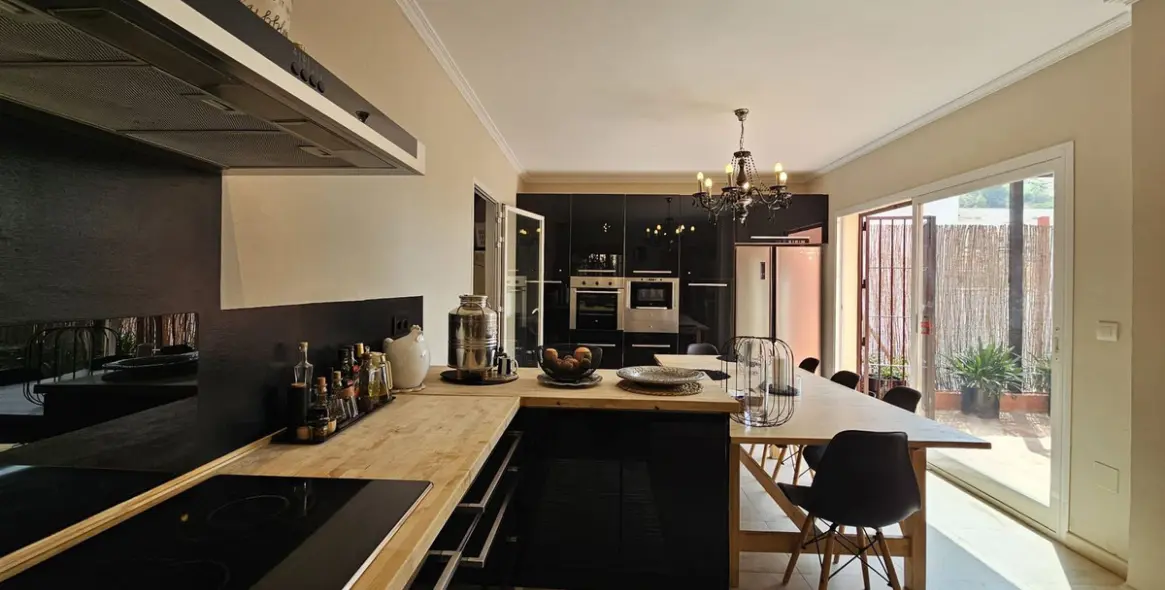 Venta de villa independiente en Pinares de San Antón 13