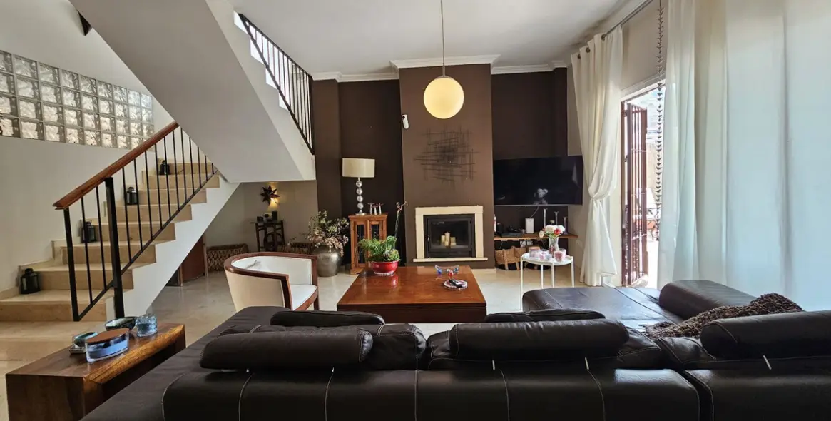 Venta de villa independiente en Pinares de San Antón 20