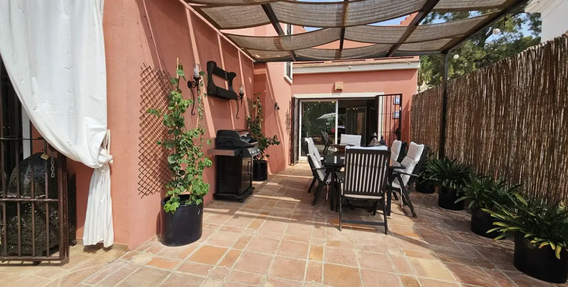 Venta de villa independiente en Pinares de San Antón 65