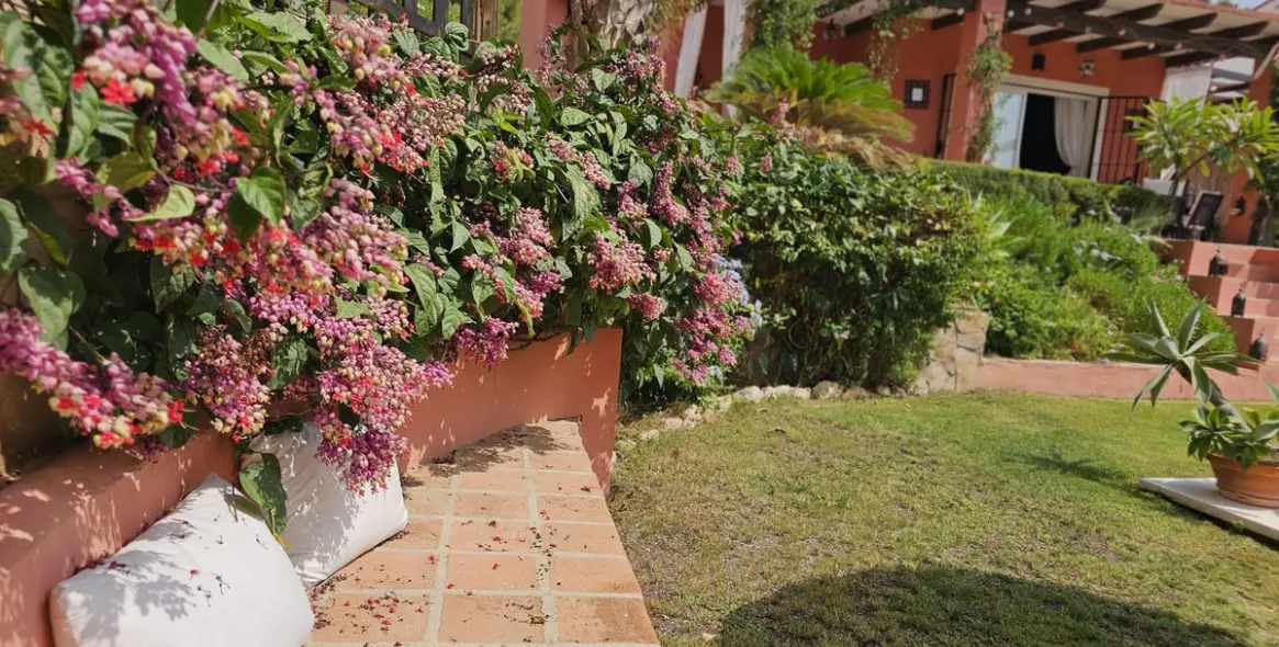 Venta de villa independiente en Pinares de San Antón 95