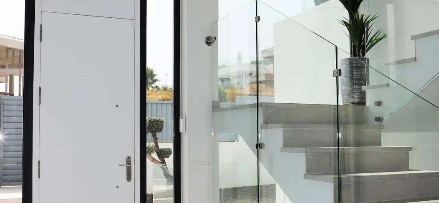 Venta de villa independiente en New Golden Mile 4