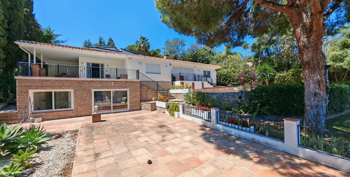 Venta de villa independiente en Marbesa 1