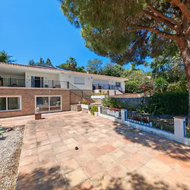 Venta de villa independiente en Marbesa