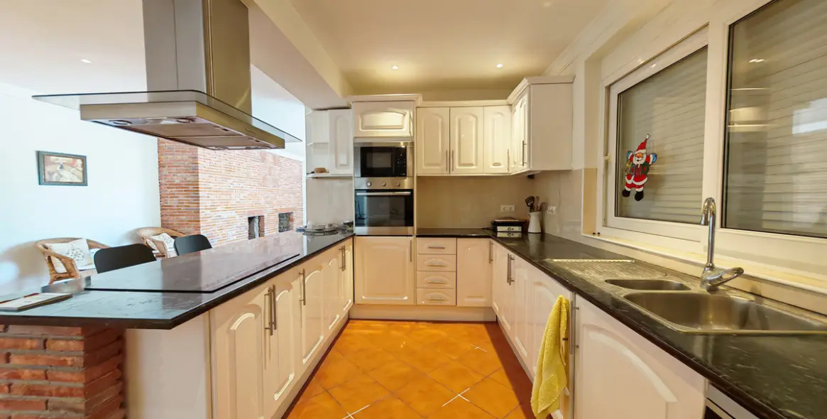 Venta de villa independiente en Marbesa 7