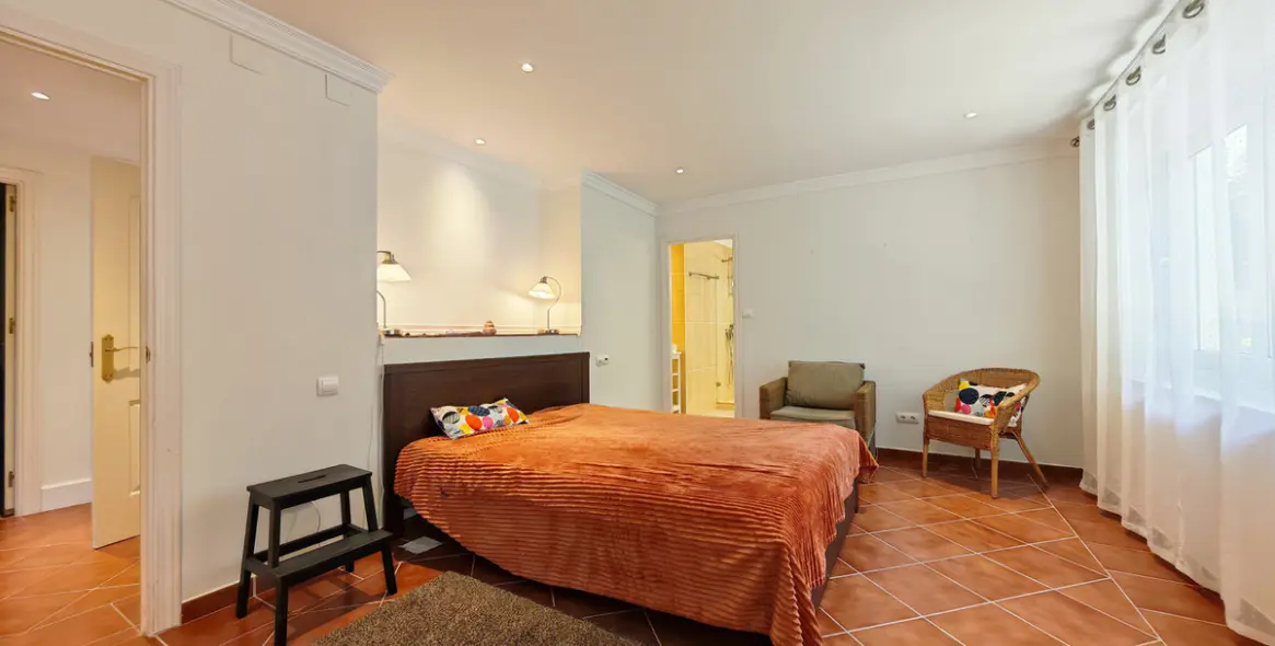 Venta de villa independiente en Marbesa 10