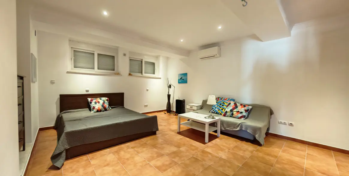 Venta de villa independiente en Marbesa 16