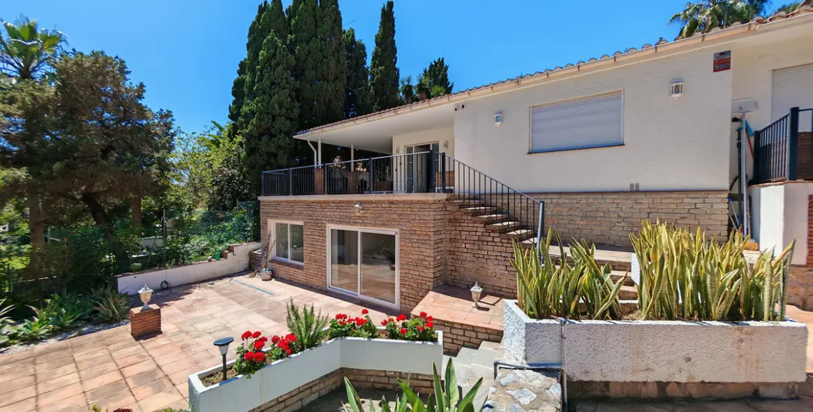 Venta de villa independiente en Marbesa 18