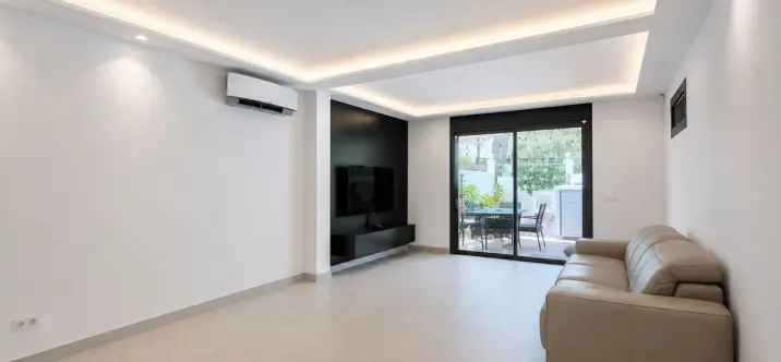 Venta de casa pareada en Nueva Andalucía 3