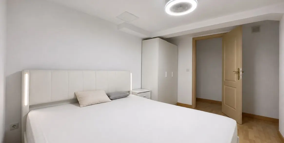 Venta de casa pareada en Nueva Andalucía 12