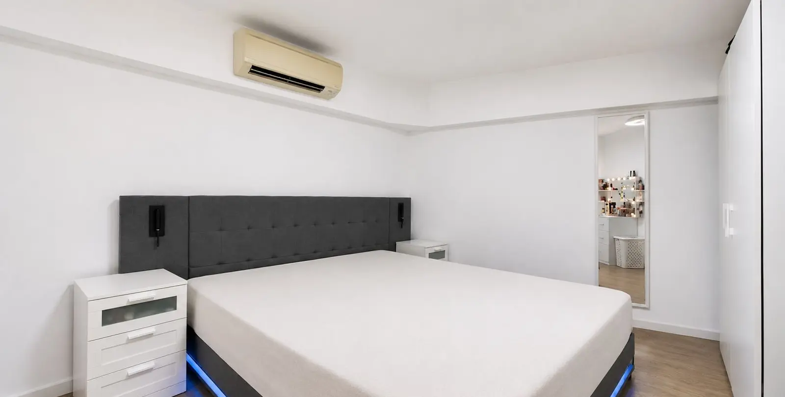 Short-term rent of semi-detached house in Nueva Andalucía 23