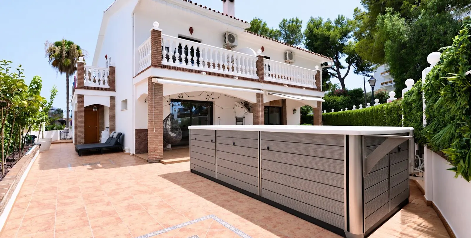 Short-term rent of semi-detached house in Nueva Andalucía 43