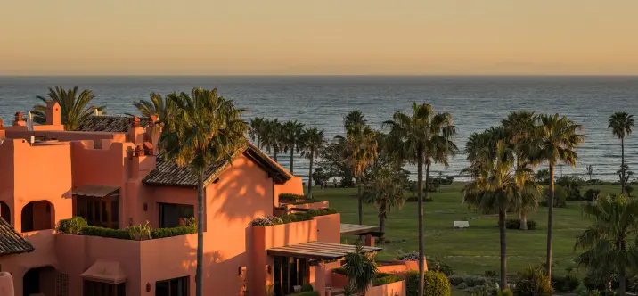 Venta de ático dúplex en Estepona 3