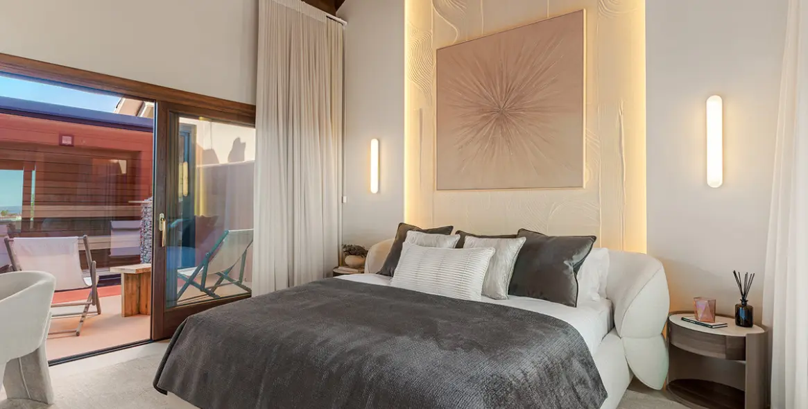 Venta de ático dúplex en Estepona 20