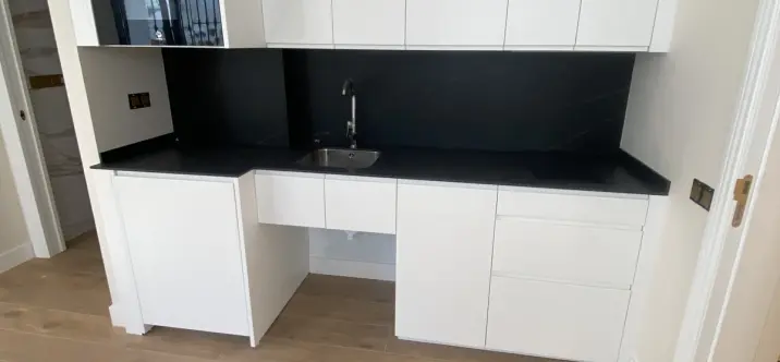 Venta de otros en Estepona 3