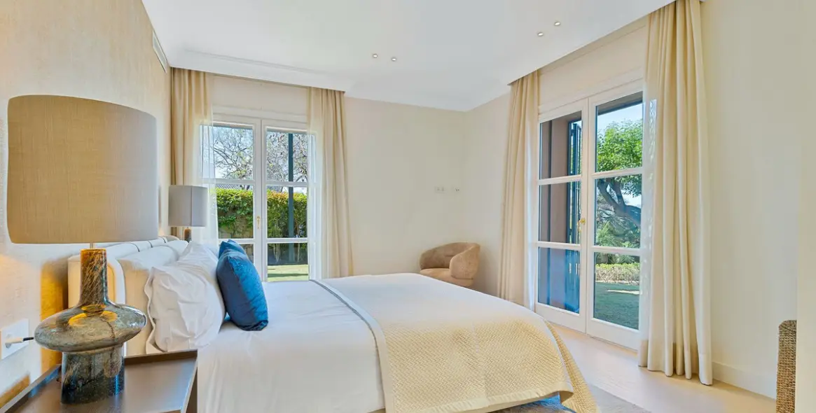 Venta de villa independiente en Benahavís 14