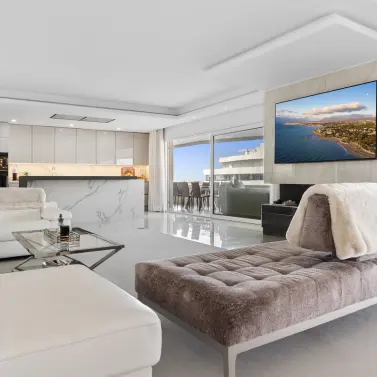 Краткосрочная аренда апартаментов на среднем этаже в Puerto Banús
