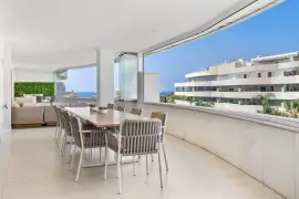 Image 10 thumb