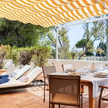 Долгосрочная аренда апартаментов на первом этаже в Marbella