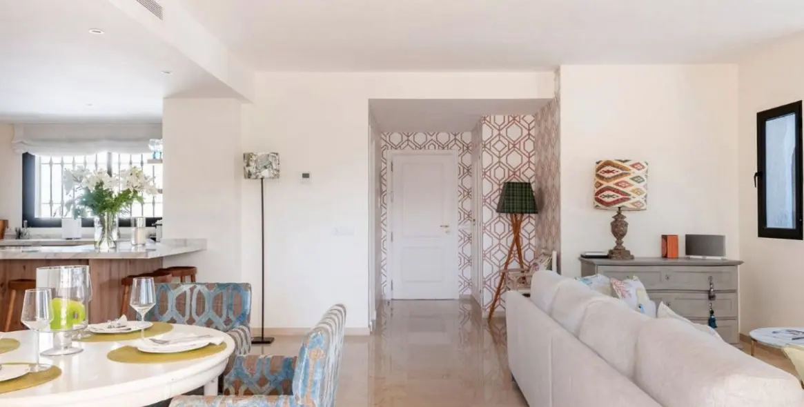 Long-term rent of ground floor apartment in Marbella 10