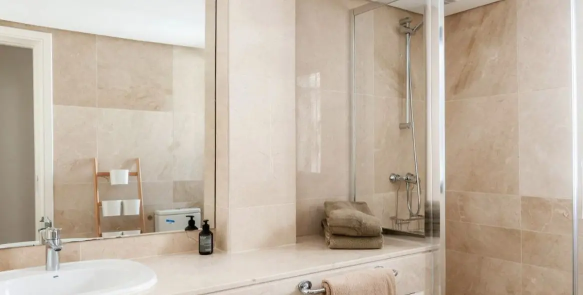 Long-term rent of ground floor apartment in Marbella 15