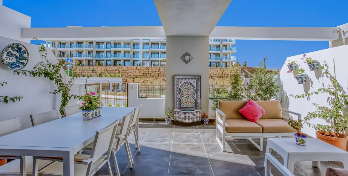 Продажа апартаментов на первом этаже в La Cala de Mijas 1