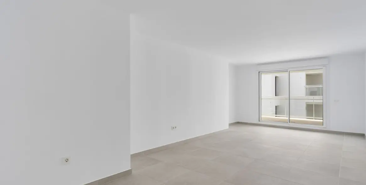 Venta de apartamento en planta media en La Cala de Mijas 7