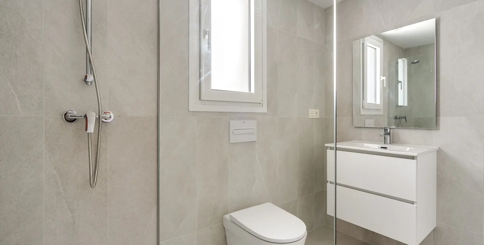 Venta de apartamento en planta media en La Cala de Mijas 17