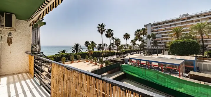 Продажа апартаментов на среднем этаже в Marbella 0