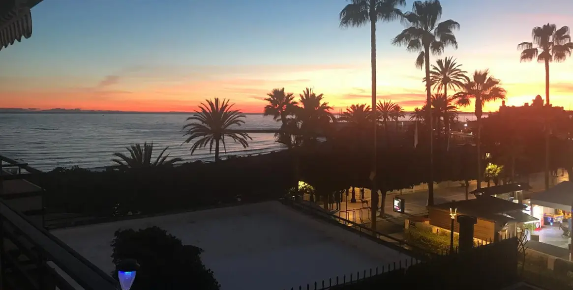 Продажа апартаментов на среднем этаже в Marbella 18