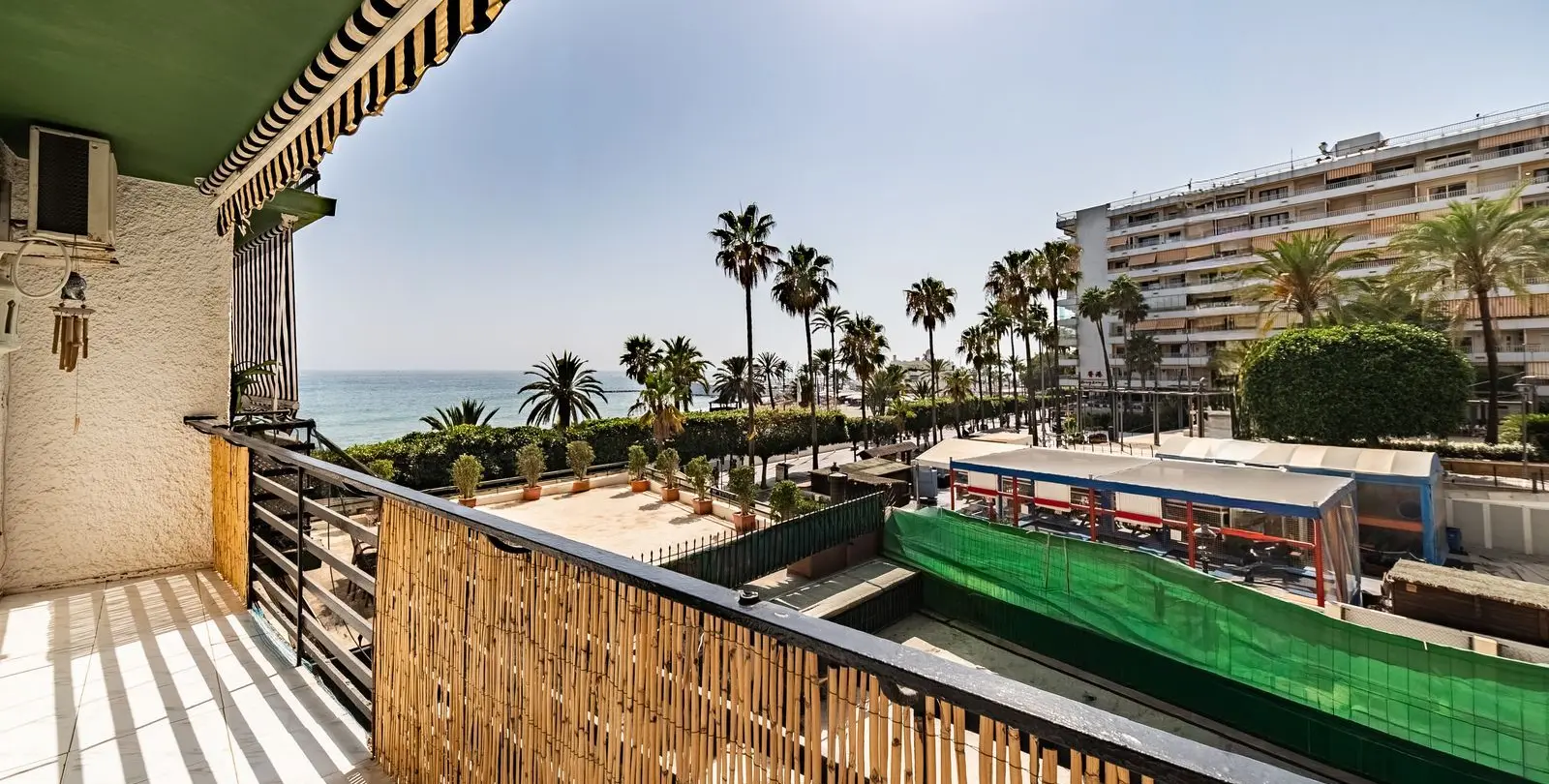Продажа апартаментов на среднем этаже в Marbella 1