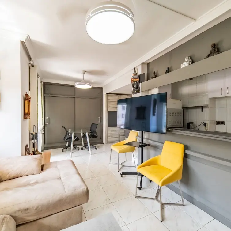 Sale of middle floor apartment in Marbella