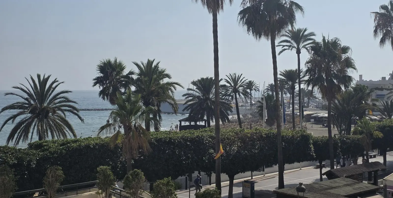 Продажа апартаментов на среднем этаже в Marbella 14