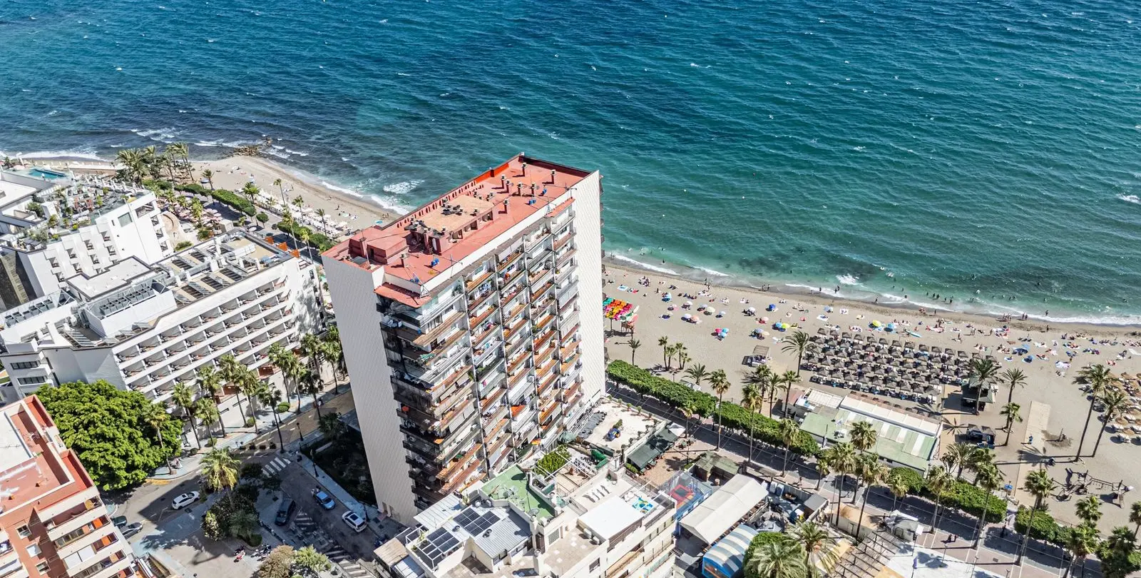 Sale of middle floor apartment in Marbella 20