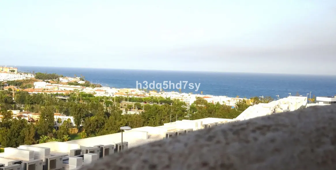Продажа двухуровневых апартаментов в La Cala de Mijas 27