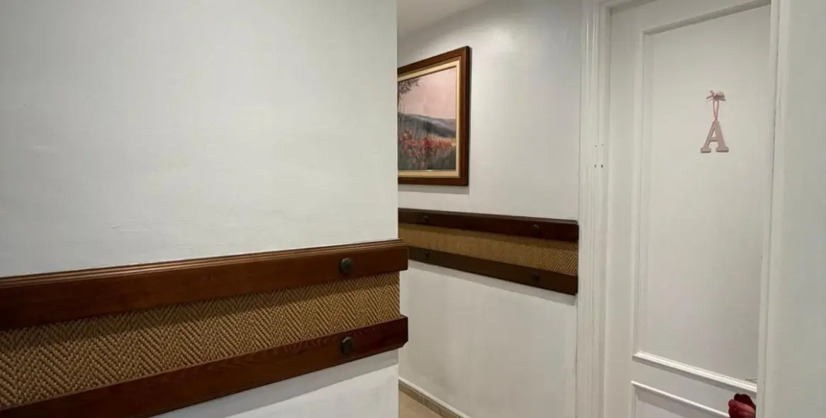 Sale of penthouse in Estepona 12
