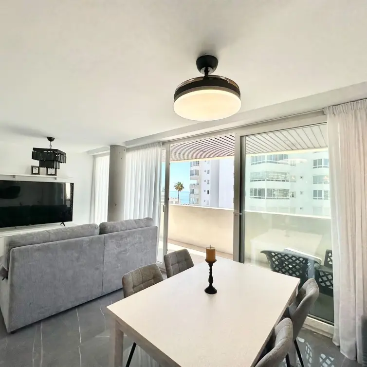 Продажа апартаментов на среднем этаже в Benalmadena Costa