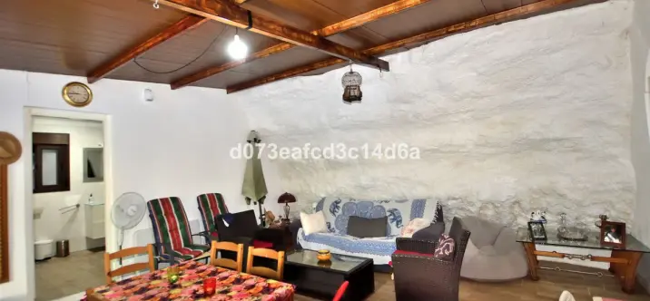 Venta de granja en Arriate 3