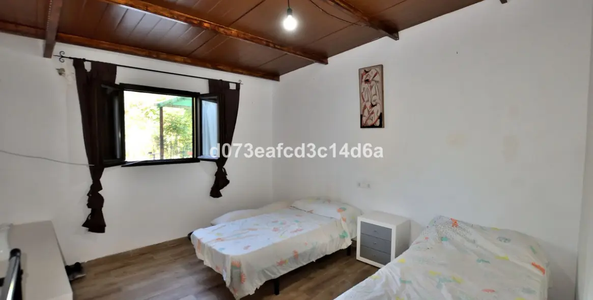 Venta de granja en Arriate 6