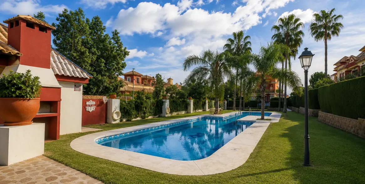 Venta de adosado en Torrequebrada 4