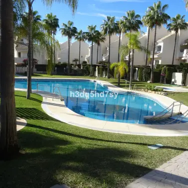 Venta de adosado en Hacienda Las Chapas