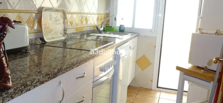 Venta de adosado en Hacienda Las Chapas 4