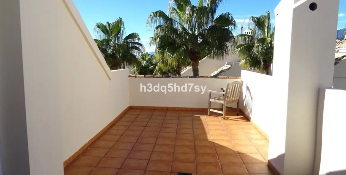 Venta de adosado en Hacienda Las Chapas 15