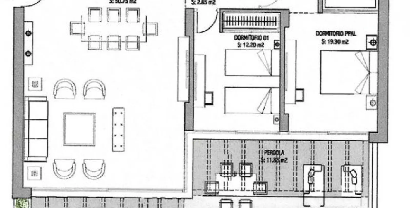 Venta de apartamento en planta media en La Quinta 35