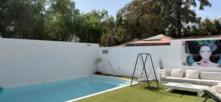 Venta de casa pareada en Nueva Andalucía 1