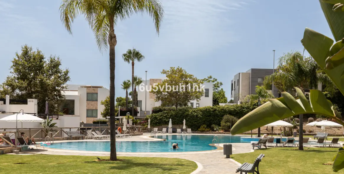 Venta de villa independiente en Santa Clara 30