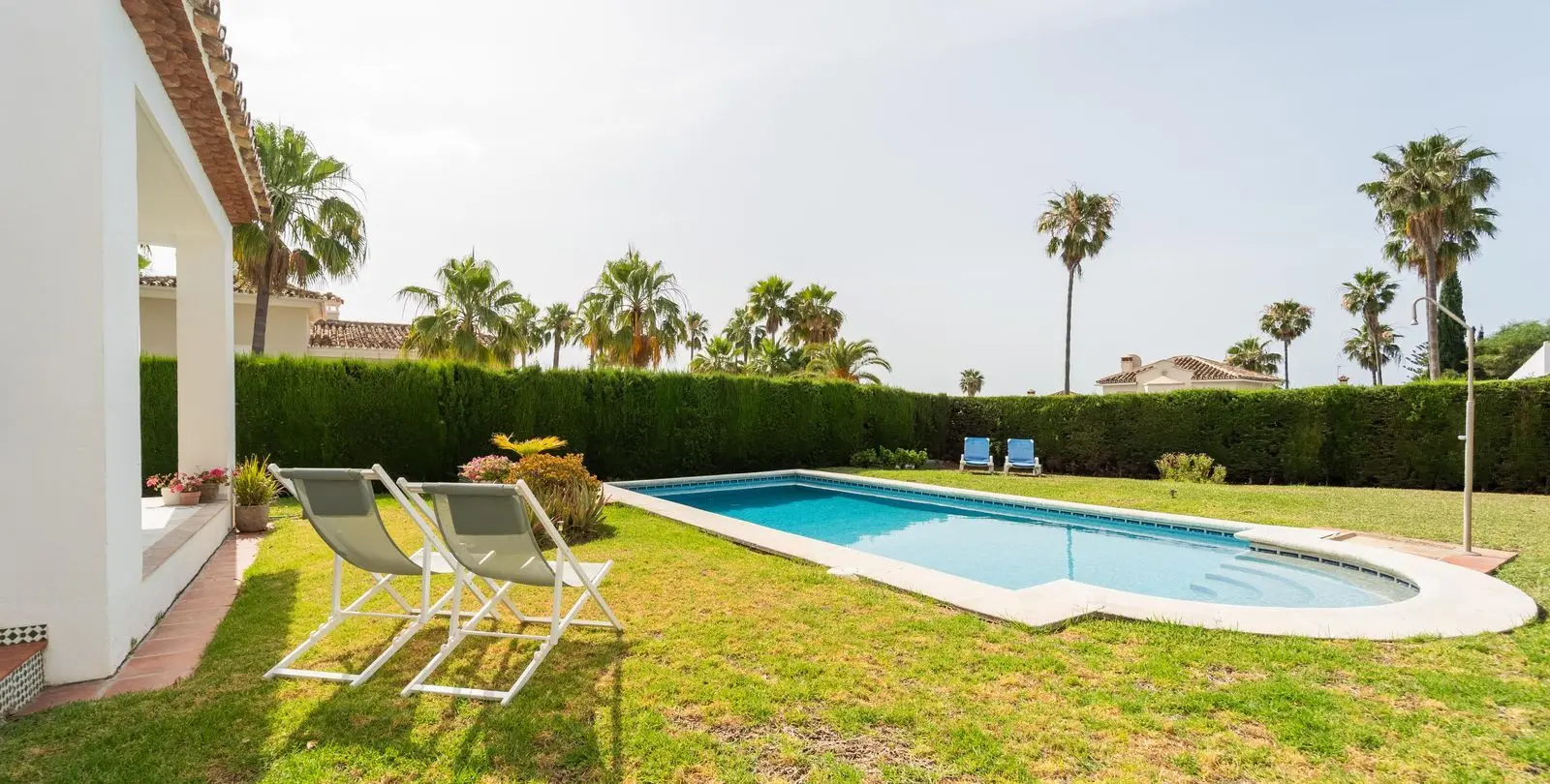 Sale of detached villa in Elviria 77
